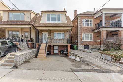 323 Lauder Ave, York, ON, M6E3H7 | Card Image