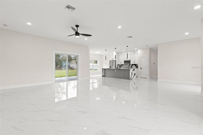 10262 Maybird Ave, House other with 3 bedrooms, 2 bathrooms and null parking in WEEKI WACHEE FL | Image 13