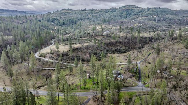 5563 Eagleview Dr, House other with 2 bedrooms, 1 bathrooms and null parking in Mountain Ranch CA | Image 48