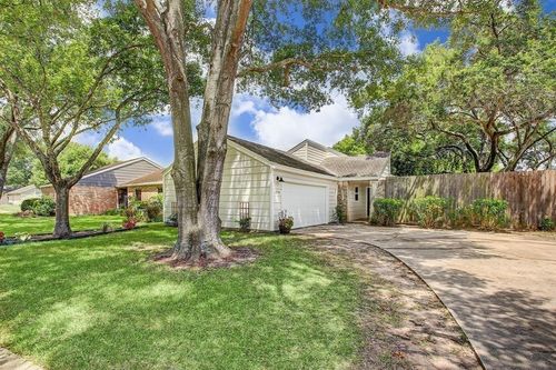 1074 Apache Falls Dr, Katy, TX, 77450-3702 | Card Image