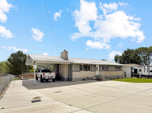 140 N 300 W, Orangeville, UT, 84537-7808 | Card Image
