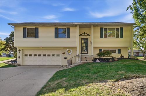 2340 Delavan Dr, Dayton, OH, 45459-3542 | Card Image