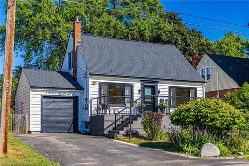 116 1st St N, Stoney Creek, ON, L8G1Y4 | Card Image