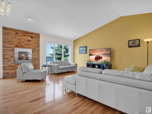 53-1130 Falconer Rd Nw, Edmonton, AB, T6R2J6 | Card Image