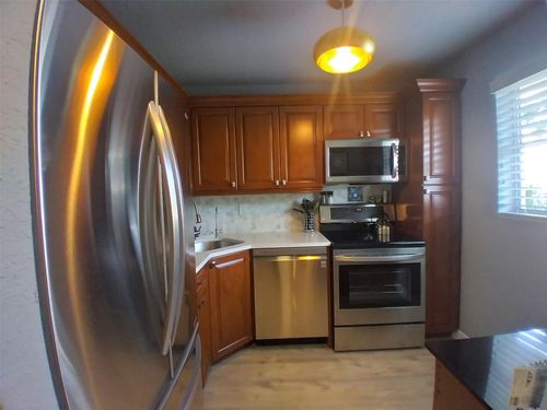 apt-203-8390 Lagos De Campo Blvd, Tamarac, FL, 33321-8507 | Card Image