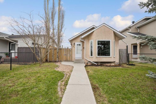 241 Taradale Close Ne, Home with 3 bedrooms, 2 bathrooms and 2 parking in Calgary AB | Image 1