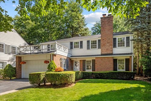 912 Pontiac Rd, Wilmette, IL, 60091-1349 | Card Image