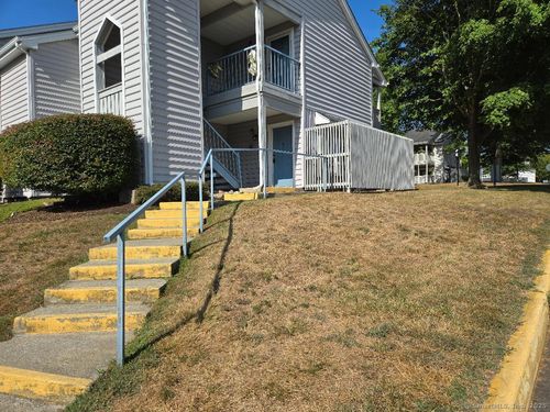 apt-85-55 Crown Knoll Ct, Groton, CT, 06340-6246 | Card Image