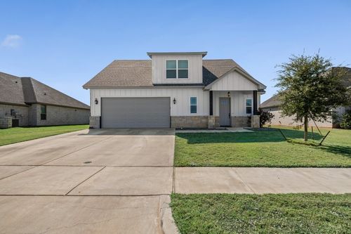 157 Crenshaw Ct, Stephenville, TX, 76401-1793 | Card Image