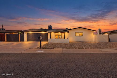 11834 N 49th Ave, Glendale, AZ, 85304-2907 | Card Image