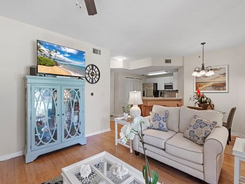 apt-i112-5095 Fairways Cir, Vero Beach, FL, 32967-1846 | Card Image