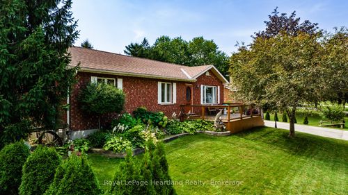 30 North St, Egmondville, ON, N0K1G0 | Card Image