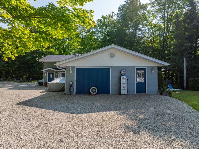 3 & 5 Squirrel Rd, House other with 4 bedrooms, 2 bathrooms and 15 parking in Mcdougall ON | Image 7