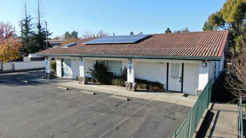 1158 N Court St, Redding, CA, 96001-0436 | Card Image