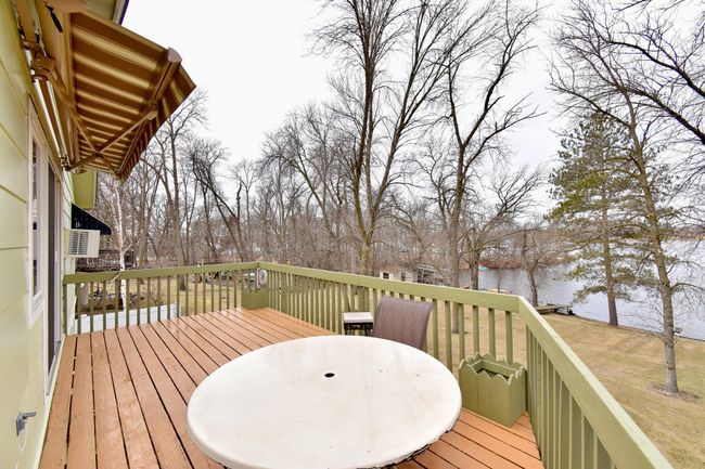 Panoramic views with remote awning | Image 36
