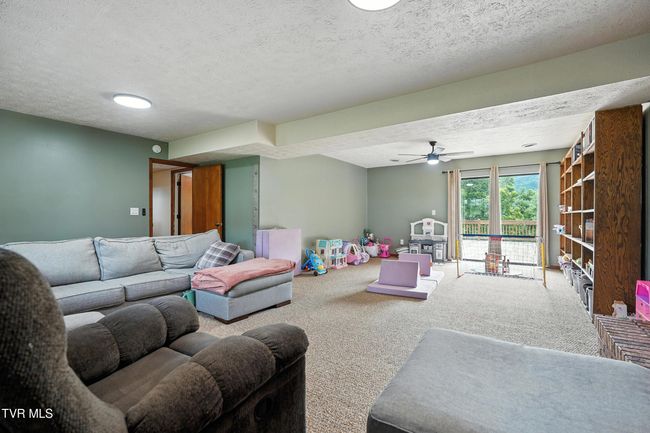 1704 Wildcat Rd, House other with 4 bedrooms, 3 bathrooms and null parking in Big Stone Gap VA | Image 39