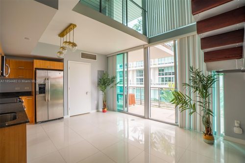 apt-511-350 S Miami Ave, Miami, FL, 33130-1915 | Card Image