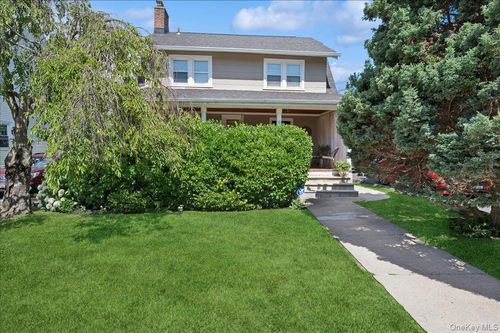 12 Clark Pl, Port Chester, NY, 10573-3019 | Card Image