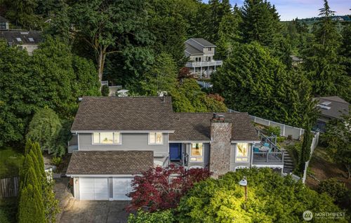 5712 141st Pl Se, Bellevue, WA, 98006-4314 | Card Image