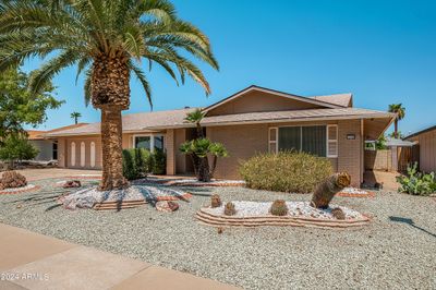 13238 W Desert Glen Drive, House other with 2 bedrooms, 2 bathrooms and null parking in Sun City West AZ | Image 3