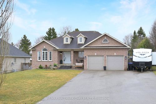 7629 Keenansville Rd, Tottenham, ON, L0G1W0 | Card Image