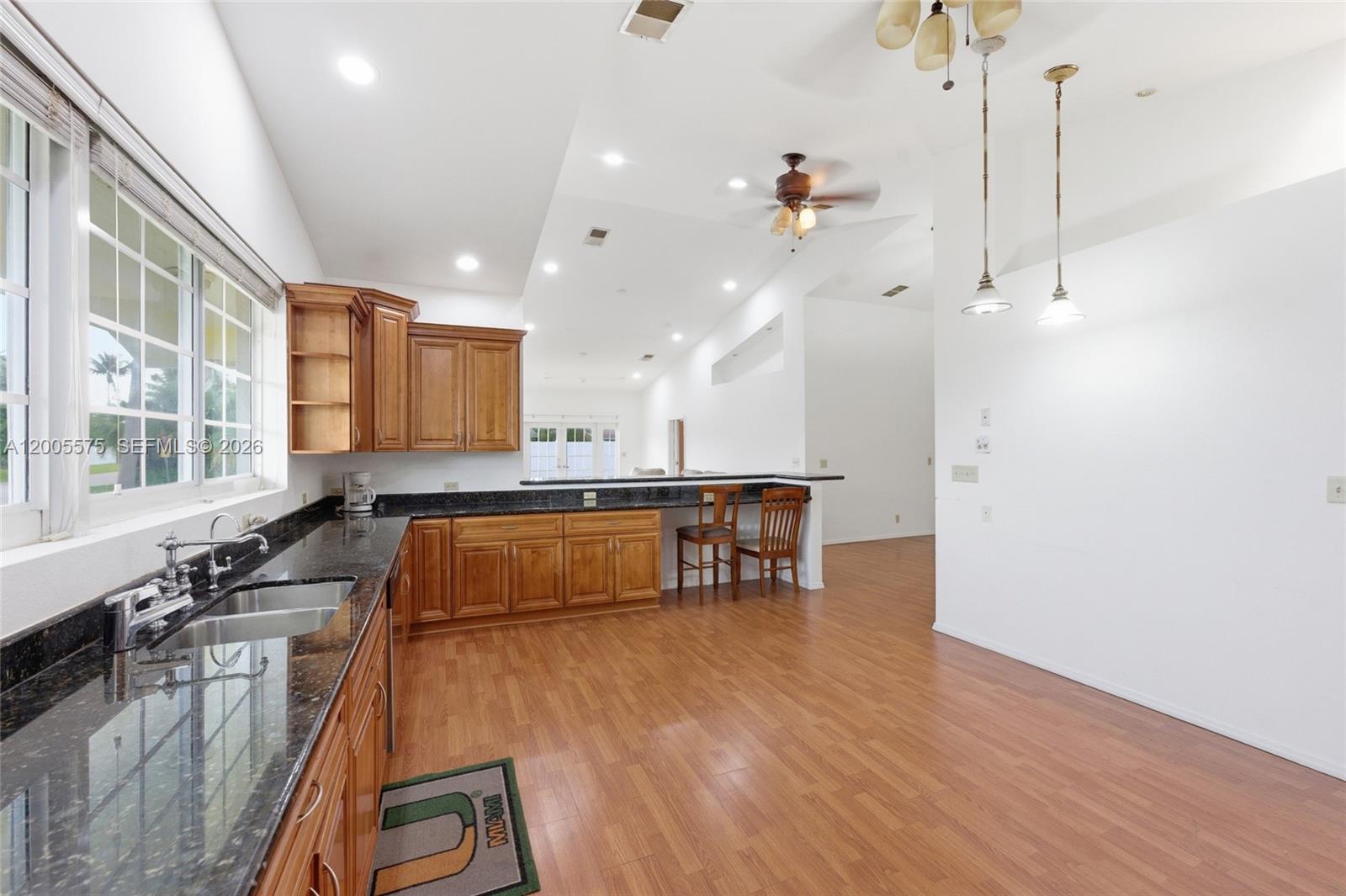 Residential in Oakland Park 5