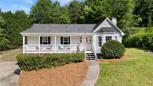 160 Crossfield Ct, Lexington, NC, 27295-9203 | Card Image