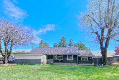 230 Myrtle St, Chester, CA, 96020 | Card Image