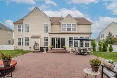 19 Oakland Hills Drive, House other with 5 bedrooms, 3 bathrooms and null parking in Mount Sinai NY | Image 3