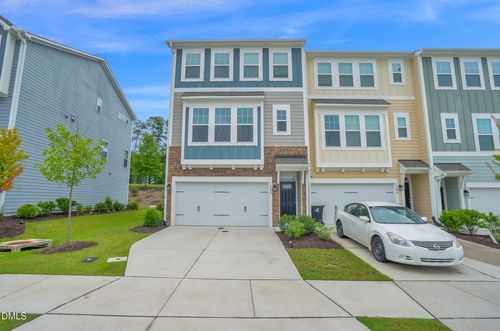 1202 Commack Dr, Durham, NC, 27703-6806 | Card Image