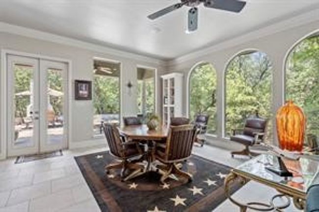 6810 Westover Dr, House other with 4 bedrooms, 5 bathrooms and null parking in Granbury TX | Image 10