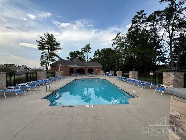 5620 Windridge Vw, Condo with 4 bedrooms, 4 bathrooms and null parking in Columbia Twp OH | Image 49