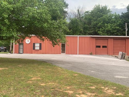 205 Mccoy St, Spencer, TN, 38585-3233 | Card Image