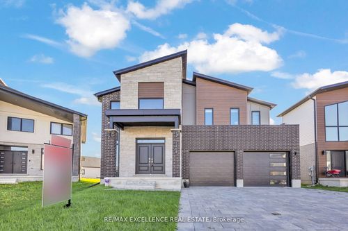 1464 Medway Park Dr, London, ON, N6G0Z6 | Card Image