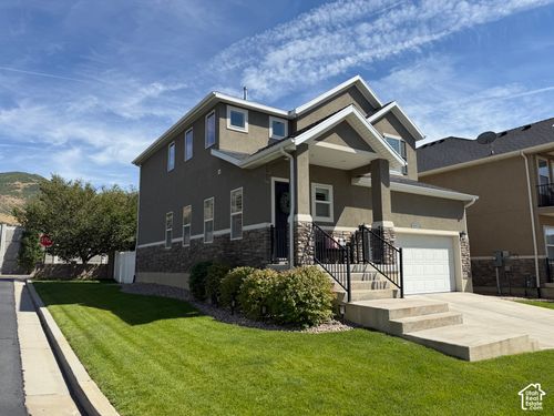 1053 Blackstone Dr, Fruit Heights, UT, 84037-2908 | Card Image