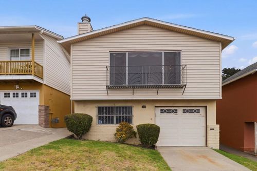 1033 Skyline Dr, Daly City, CA, 94015-4707 | Card Image