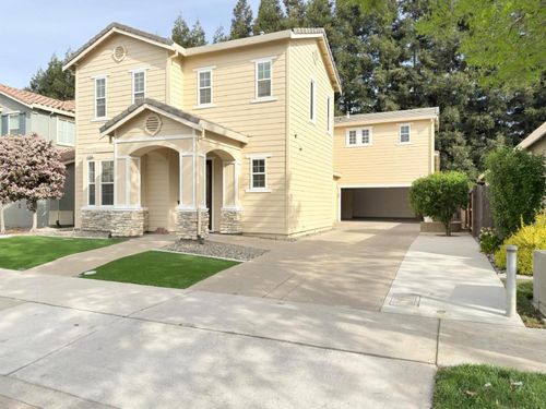 1463 Estrella Way, Turlock, CA, 95382-8633 | Card Image