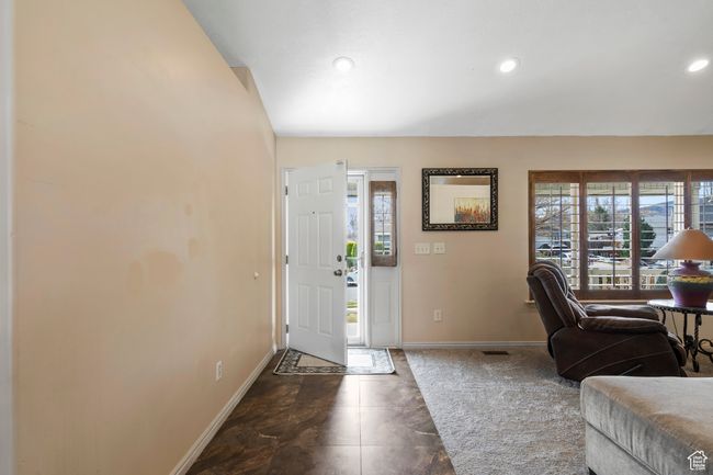 Foyer entrance featuring baseboards and recessed lighting | Image 5