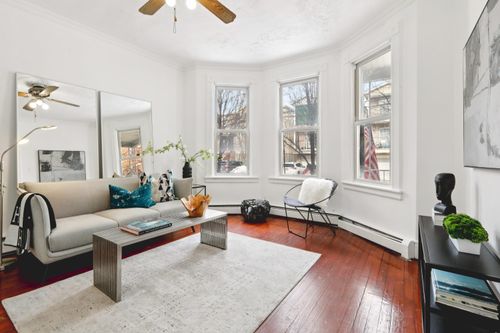 711A 27th St, Union City, NJ, 07087 | Card Image