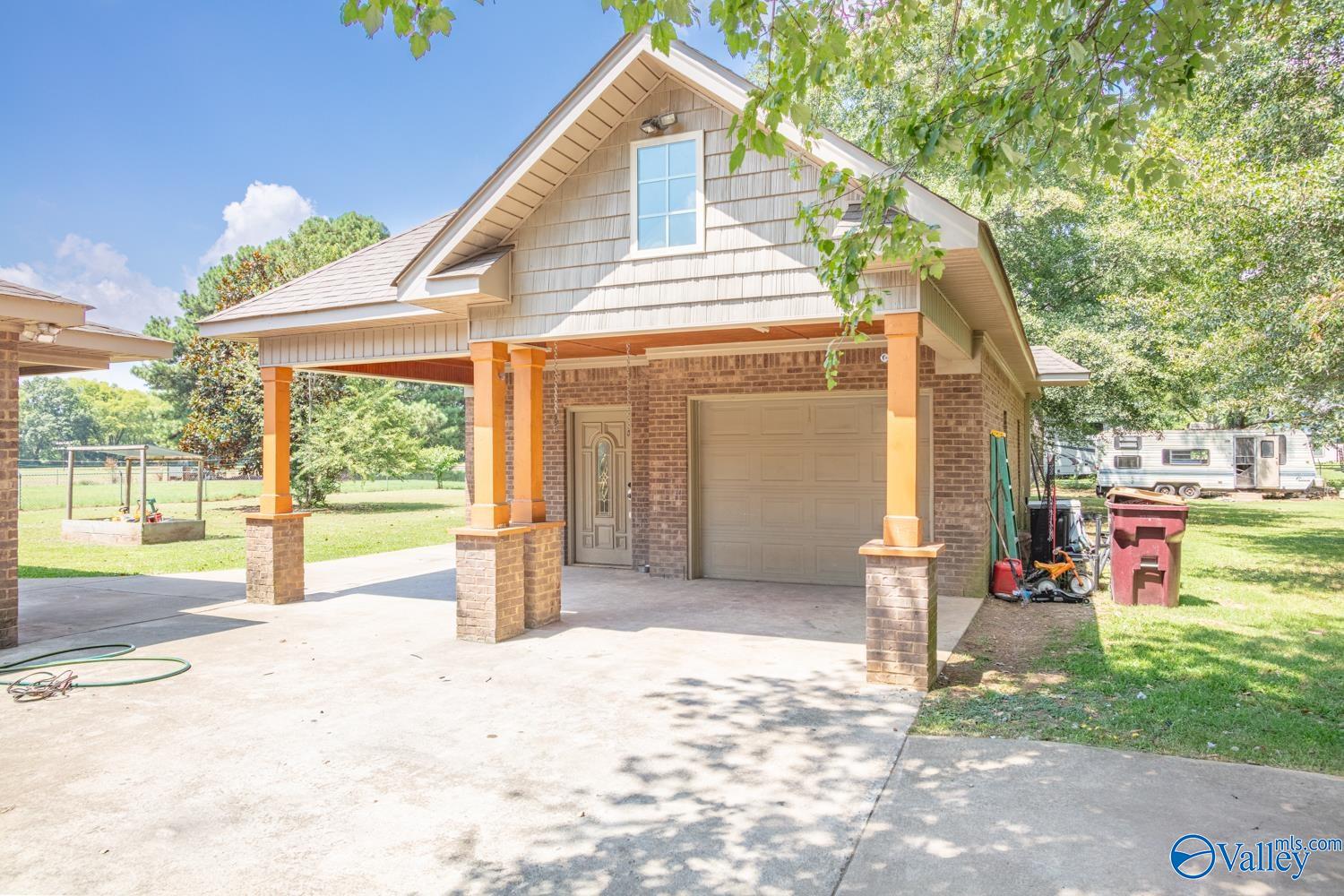 Huntsville Brownsferry Rd, Athens, AL 35611