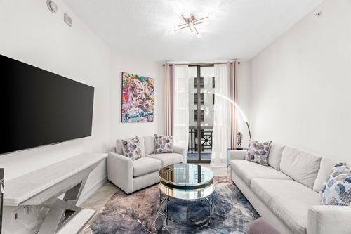 apt-807-701 S Olive Ave, West Palm Beach, FL, 33401-6509 | Card Image