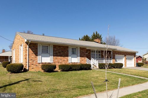 101 Molden Dr, WINCHESTER, VA, 22601-5550 | Card Image
