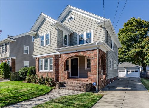 93 Cathedral Ave, Providence, RI, 02908-1907 | Card Image