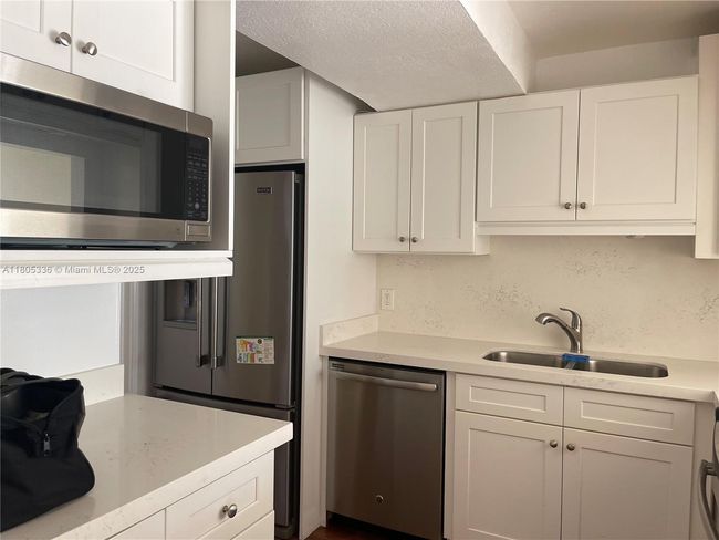 APT-103 - 9401 Evergreen Pl, Townhouse with 3 bedrooms, 3 bathrooms and null parking in Davie FL | Image 13