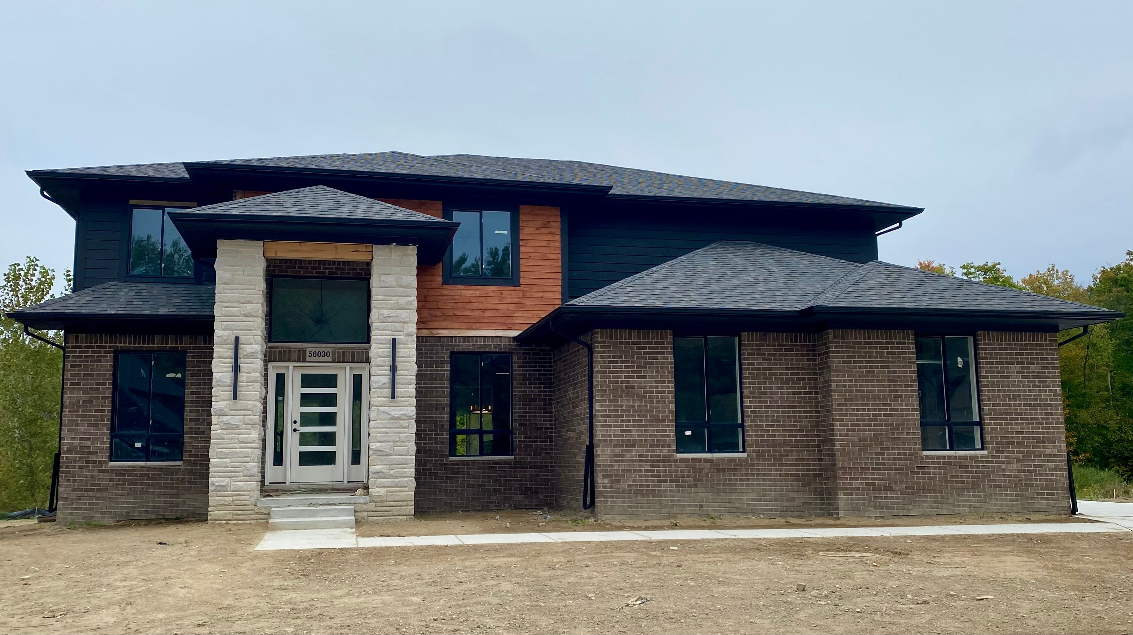 Barnes Ct, Macomb, MI 48042