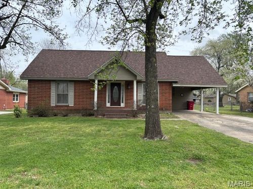 908 Davis Blvd, Sikeston, MO, 63801-4734 | Card Image