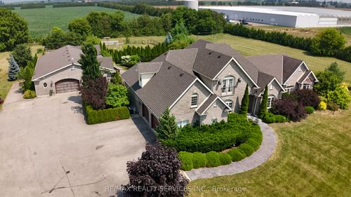 214 & 218 Maple Ave S, Burford, ON, N0E1A0 | Card Image