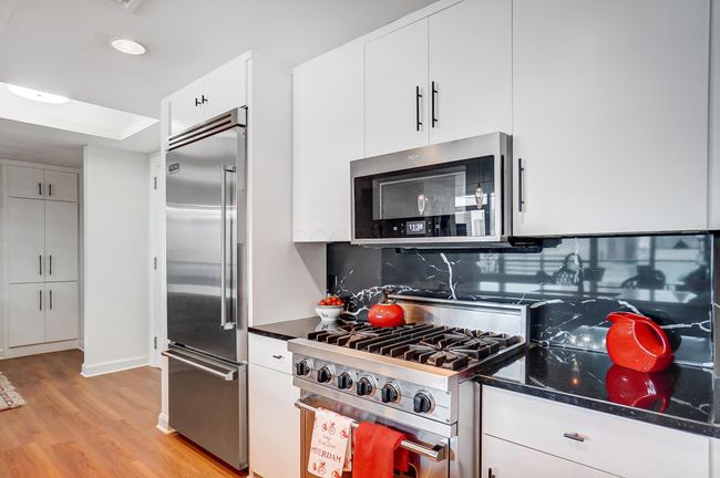 APT-2120 - 1 Miranova Pl, Condo with 1 bedrooms, 2 bathrooms and null parking in Columbus OH | Image 6