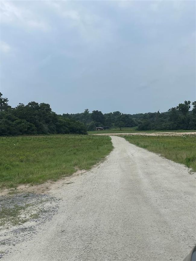 6086 Fm 1511, Home with 0 bedrooms, 2 bathrooms and null parking in Centerville TX | Image 4