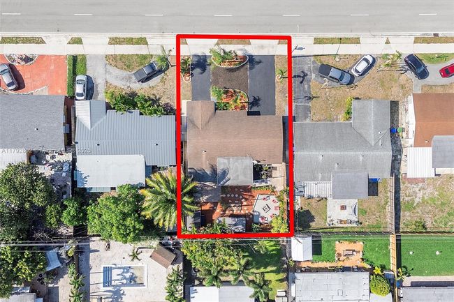 8420 Taft St, House other with 3 bedrooms, 1 bathrooms and null parking in Pembroke Pines FL | Image 39